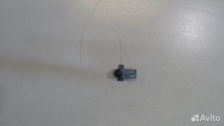 Камера заднего вида Tesla Model Y, 2021