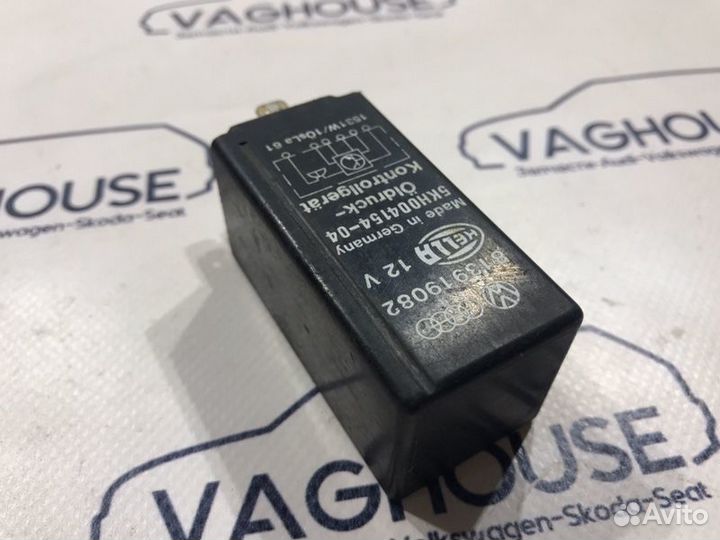 Реле Audi 80 B3 1991