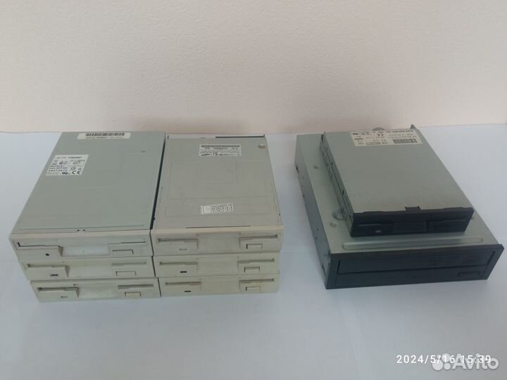 Дисководы FDD и DVD RW