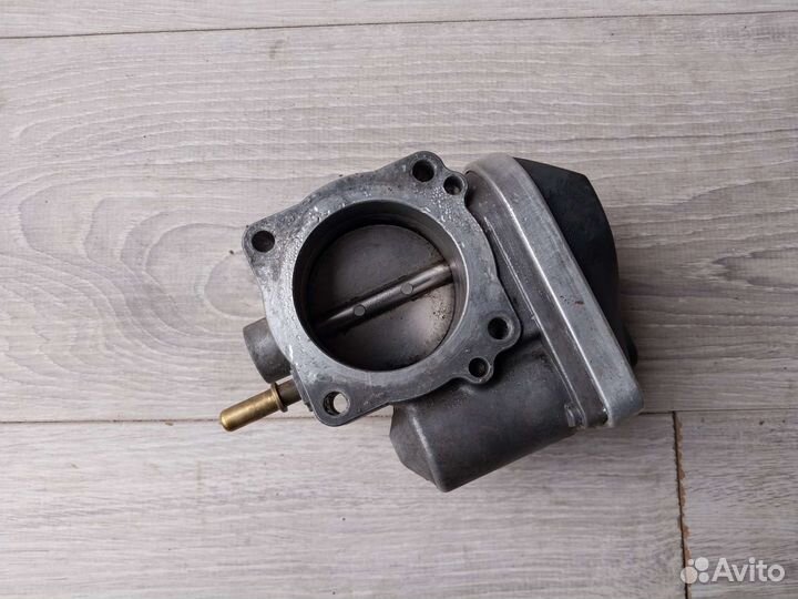 Дроссельная заслонка Renault Megan 2 1.6 K4M