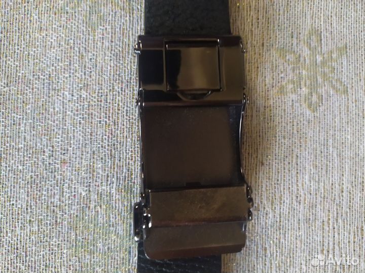 Мужской кожаный ремень