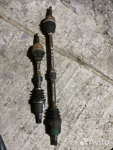 Привод левый Mitsubishi Lancer 9 1.6 МКПП