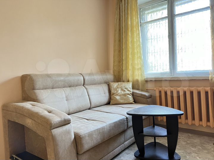 2-к. квартира, 42 м², 1/5 эт.