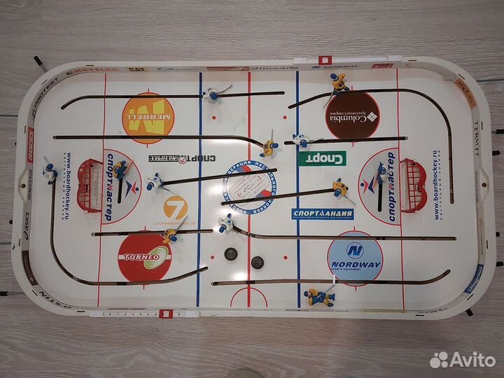 Настольный хоккей