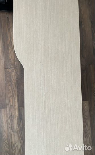 Письменный стол