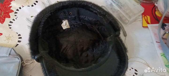 Мужская кожаная кепка