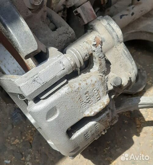 Суппорт тормозной задний для Audi A5 / S5 8T