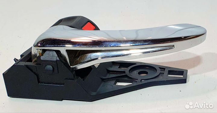 Ручка двери задняя левая внутренняя Toyota Rav 4