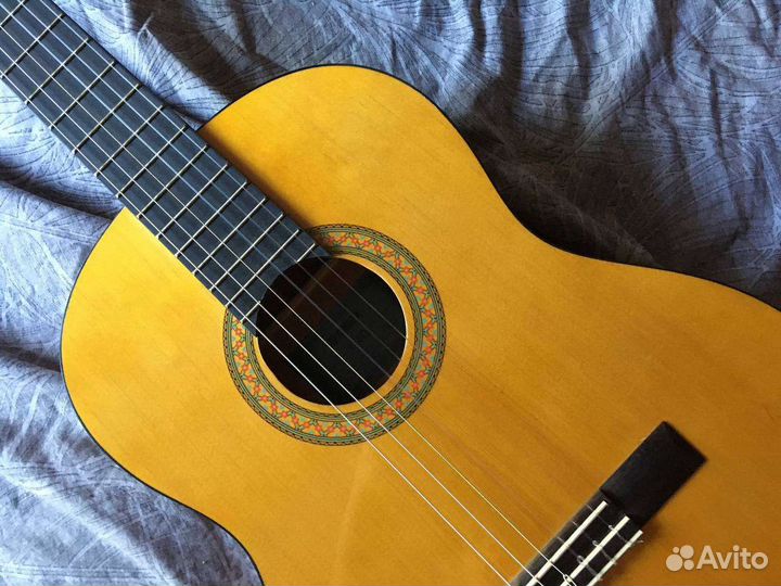 Yamaha C40 (новая)