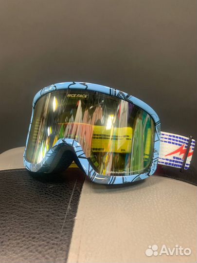 Очки горнолыжные