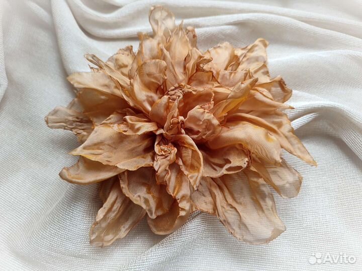 Большая 26 см брошь цветок цвет кэмел визон