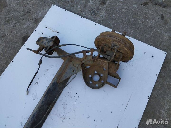 Балка задняя Hyundai Getz hyundai