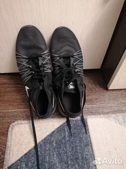 Кроссовки nike