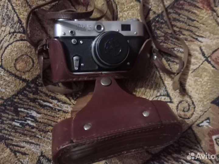 Плёночный фотоаппарат