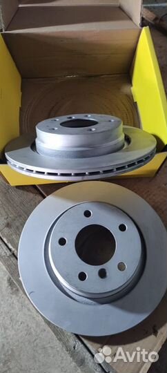Продам тормозные диски на бмв е 46