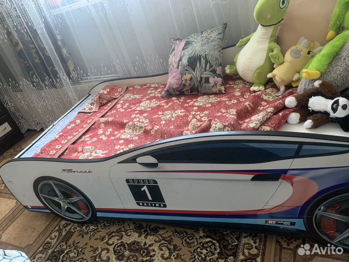 Кровать машина