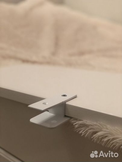 Ограждение детской кровати