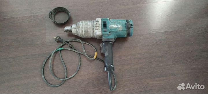 Гайковерт электрический makita tw 1000