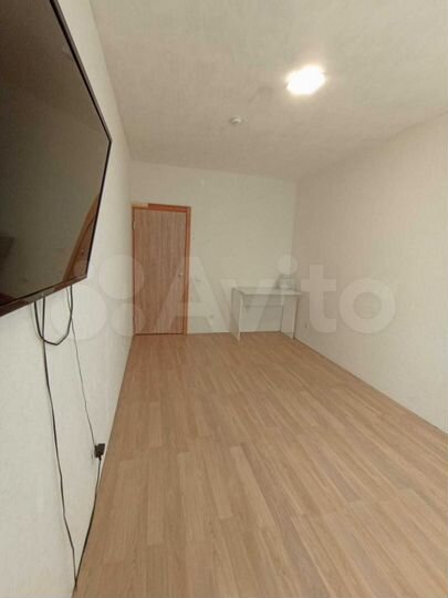 2-к. квартира, 43 м², 1/20 эт.