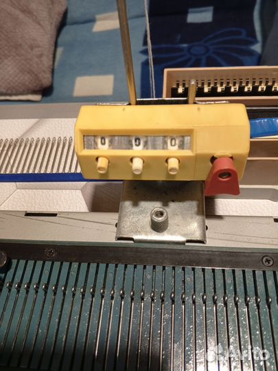 Вязальная машина Ладога 4