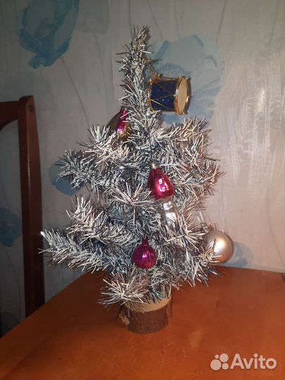 Ёлка искусственная