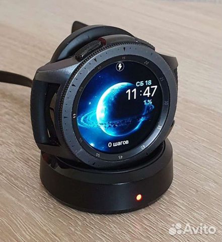 Смарт-часы Samsung Galaxy Watch 42mm