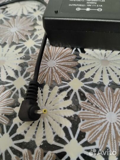 Блок питания для ноутбука 19v