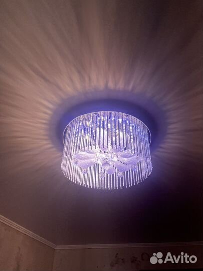 Люстра потолочная бу