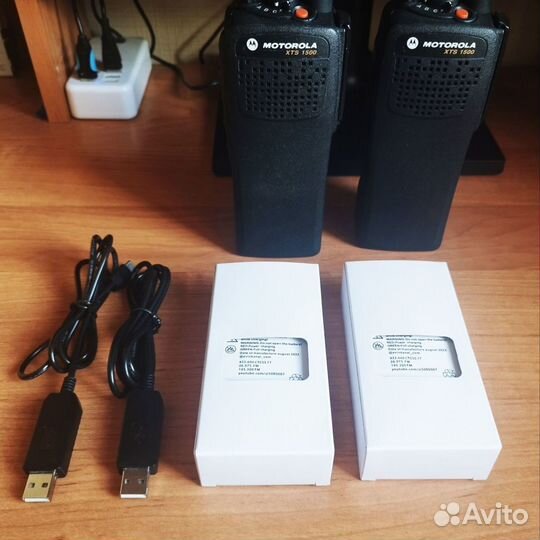 Motorola xts 1500 & АКБ USB type C