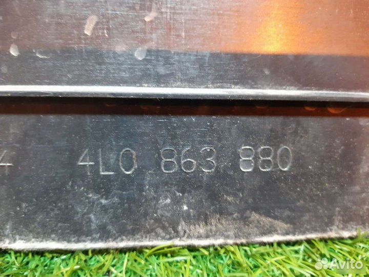 Обшивка багажника Audi Q7 4L