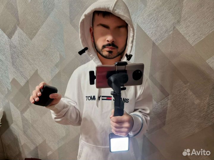 Стабилизатор видео + микрофоны беспров + освещение