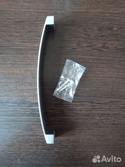 Мебельные ручки