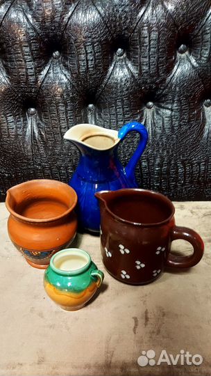Старинная керамика. Кувшины, горшки