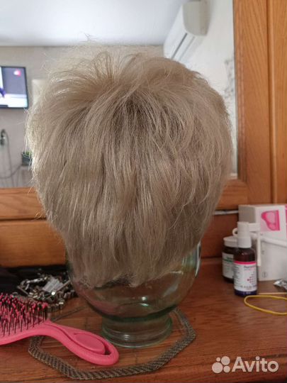 Парик женский