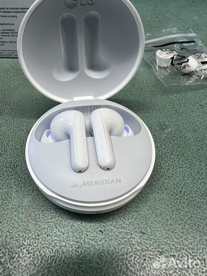 Наушники LG hbs-fn6