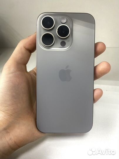 iPhone 15 Pro, 512 ГБ