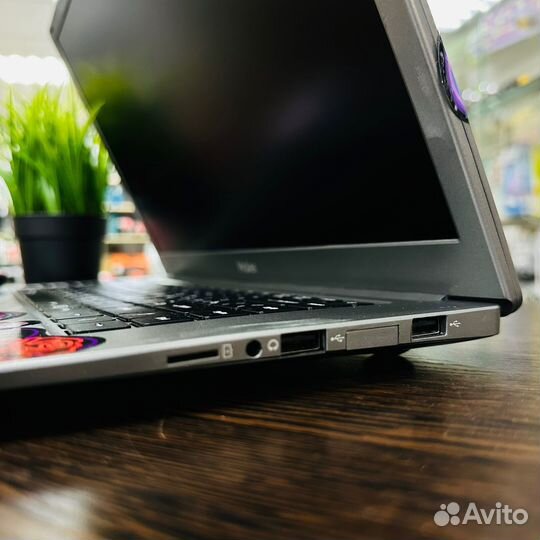 Ноутбук Haier U1530EM