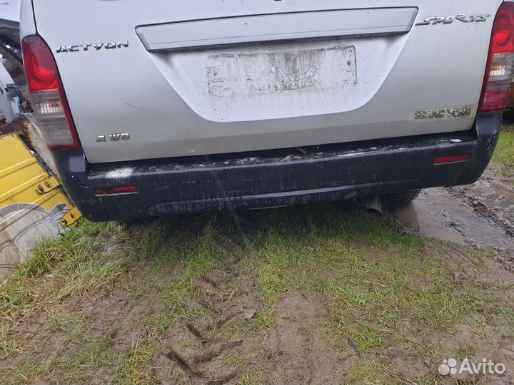 Задний бампер Ssang Yong Actyon Sports