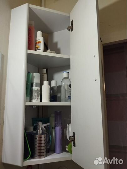 Шкаф навесной в ванную с зеркалом бу