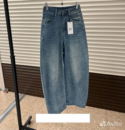 Джинсы женские