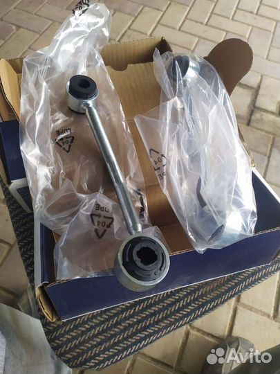 Стойки заднего стабилизатора на Опель Омега Б