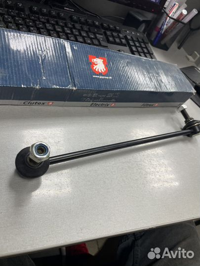 Стойка стабилизатора пер. Левый vw G4 bora audi TT