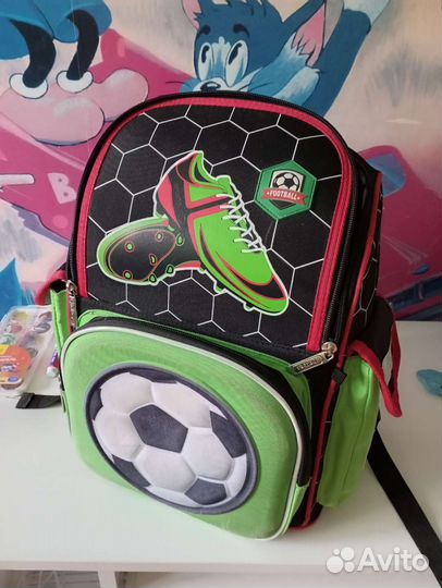 Школьный рюкзак