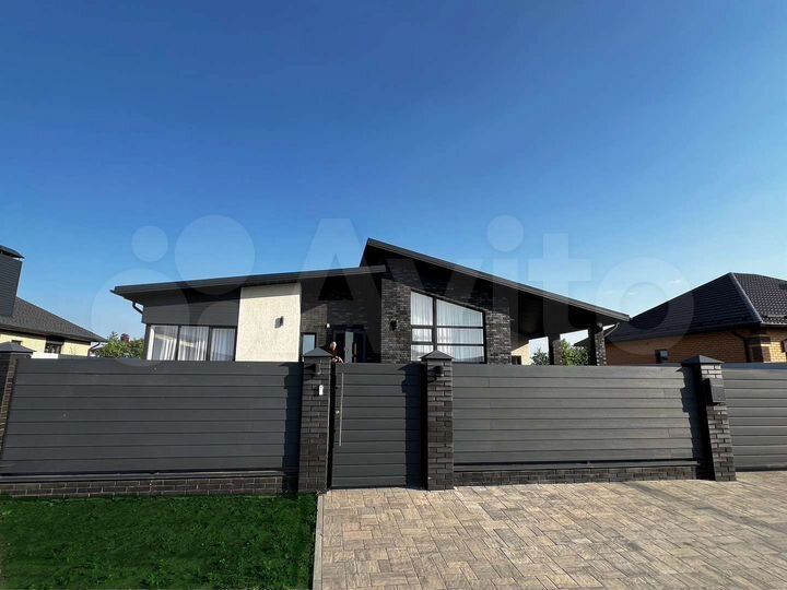 Коттедж 125 м² на участке 10 сот.