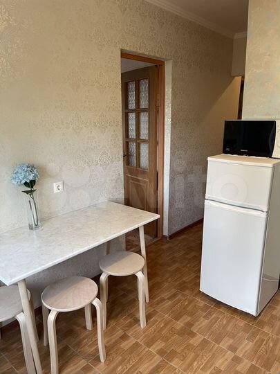 3-к. квартира, 50 м², 2/4 эт.
