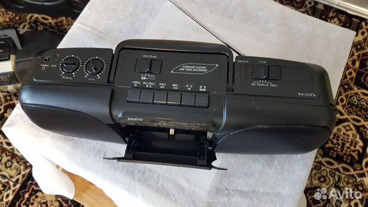 Sanyo магнитола