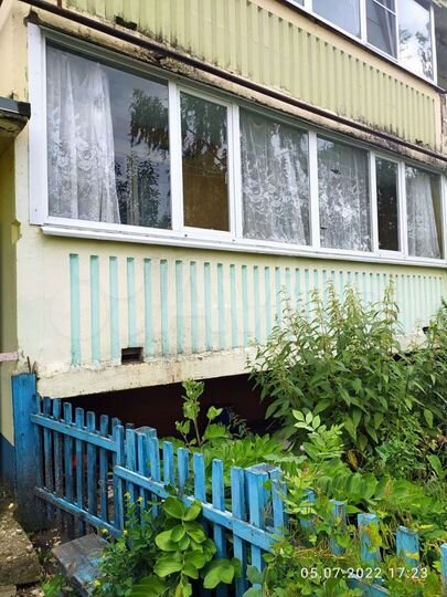 2-к. квартира, 54 м², 1/2 эт.