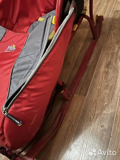 Санки с колесиками