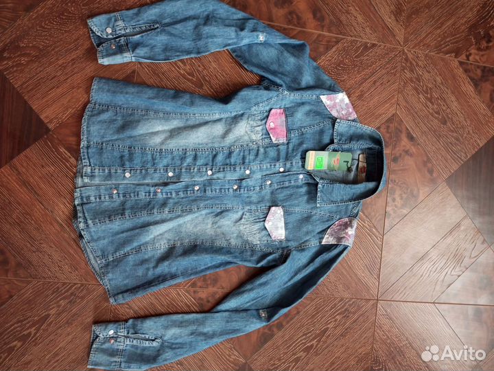 Джинсовая рубашка