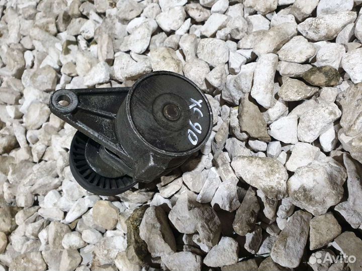 Натяжитель ремня Volvo XC90 Вольво